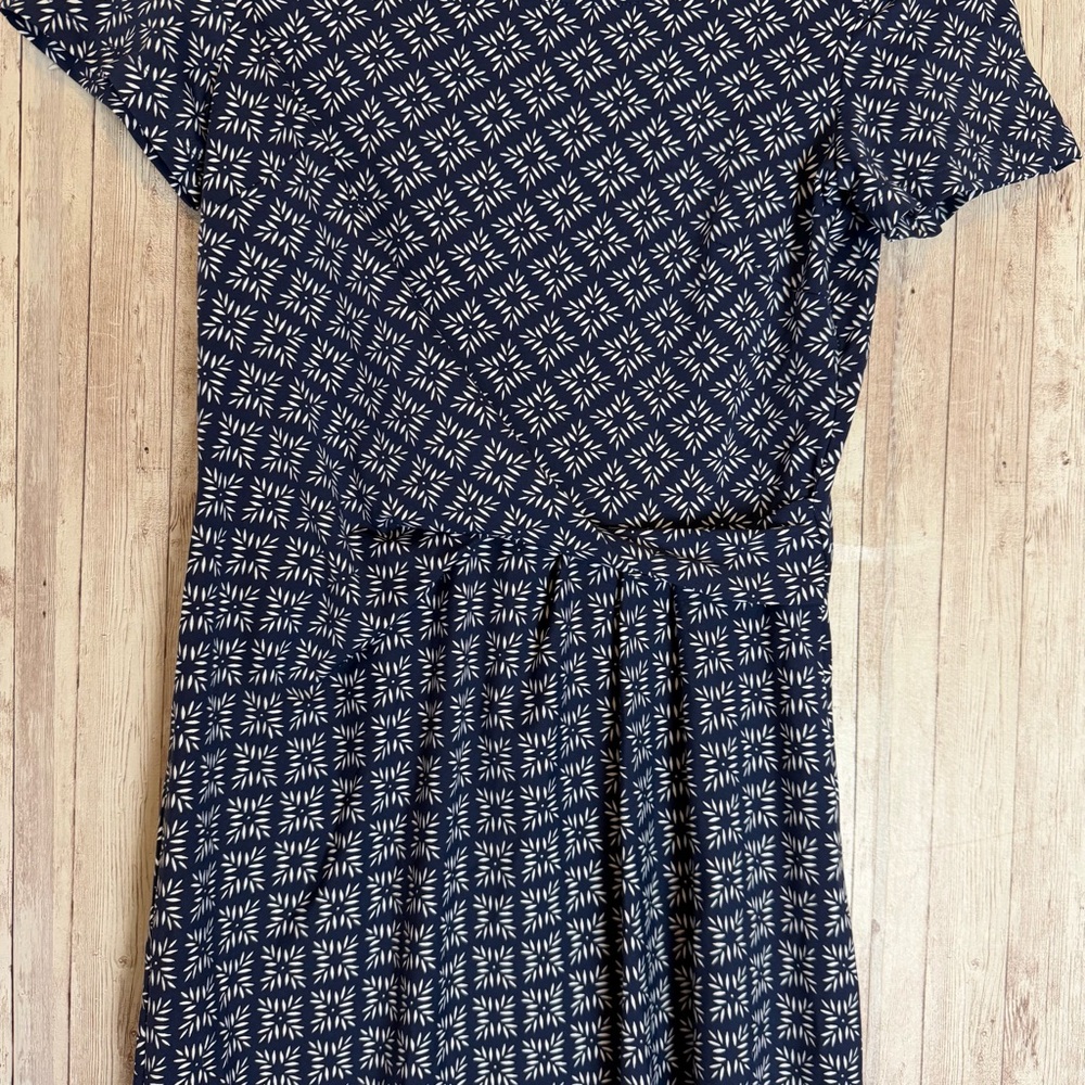 Talbots Navy Blue White Knit Jersey Draped Sheath Dress Size Petite Small - Picture 3 of 9